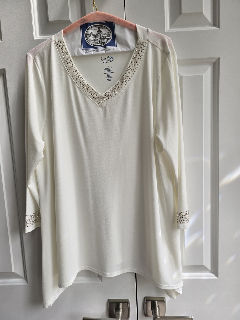 Croft & Barrow Ivory V-Neck Long Sleeve Top with Gold Beading On Front and Cuffs